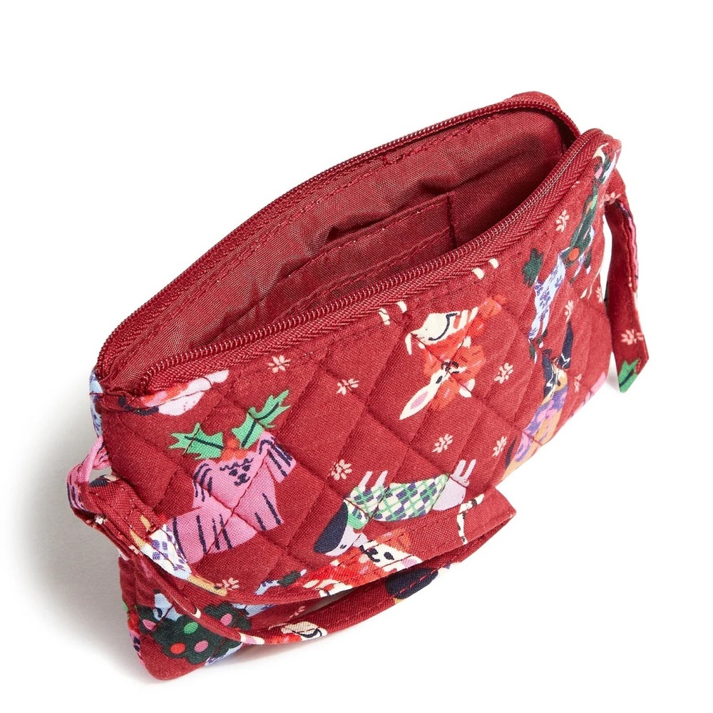 Vera Bradley Outlet Essential Zip Wristlet. “Holiday Hounds”. NWT